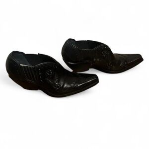 Vintage 90s BCBG Girls Black leather western cowboy booties